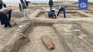 A Discovery of an ancient royal building remains dating back to the era of King Thutmose III in Egypt
