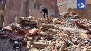 ارتفاع حصيلة ضحايا انهيار منزل في أسيوط بمصر إلى 14 قتيلاً