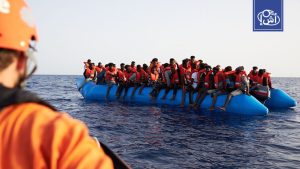 غرق عشرات المهاجرين قبالة السواحل الليبية