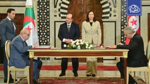 الجزائر وتونس توقعان سبع اتفاقيات لتعزيز الشراكة الاقتصادية الثنائية