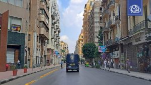 القبض على خليجي في الجيزة بعد مشاهدته عارياً في حالة سكر واعتدائه على سائق