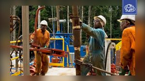 مصر تزيد وارداتها من الغاز المسال مع انخفاض إنتاجها المحلي 15%