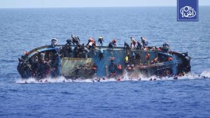 ليبيا.. حبس أفراد من عصابة تهريب مهاجرين بعد وفاة 59 شخصاً
