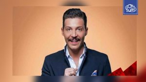 أزمة عائلية تعصف بالفنان محمود حجازي.. زوجته تتهمه بالضرب المبرح والسحل في بلاغ رسمي