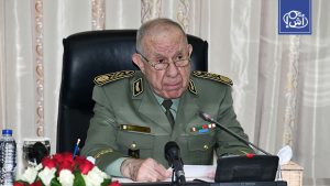 رئيس أركان الجيش الجزائري يبدأ زيارة رسمية إلى قطر