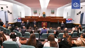 قانون الأحزاب الجديد في الجزائر يمهد لاستبعاد قيادات سياسية قديمة