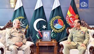 المشير حفتر يزور باكستان لتعزيز التعاون