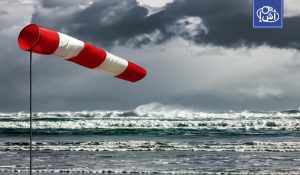 تونس.. تحذيرات من تقلبات جوية حادة وأمواج قد تبلغ 11 مترا