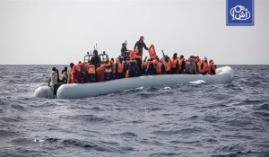 فقدان مهاجرين بعد انقلاب قاربهم قبالة اليونان