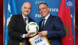 رئيس “فيفا” يرشح المغرب للظفر بمونديال 2026 ويشعل جدلاً واسعاً