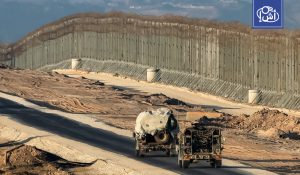 إعلام عبري: الجيش الإسرائيلي يعزز وجوده قرب الحدود المصرية بعد رصد شاحنات مدنية