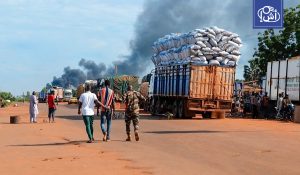 نقلة نوعية في استهداف السائقين.. إضراب شامل في مالي لاسترجاع جثامين 15 قتيلاً قضوا رمياً بالرصاص