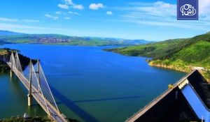 من نعمة إلى نقمة: سد بني هارون في الجزائر يفيض عن آخره والسلطات تطلق تفريغاً طارئاً