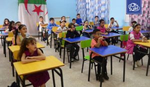 قرار حجز هواتف التلاميذ يشعل نقاشا واسعا في الجزائر