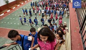 الجزائر تشدد العقوبات: حجز هواتف التلاميذ حتى نهاية العام الدراسي.. وجدل حاد بين مؤيد ومعارض