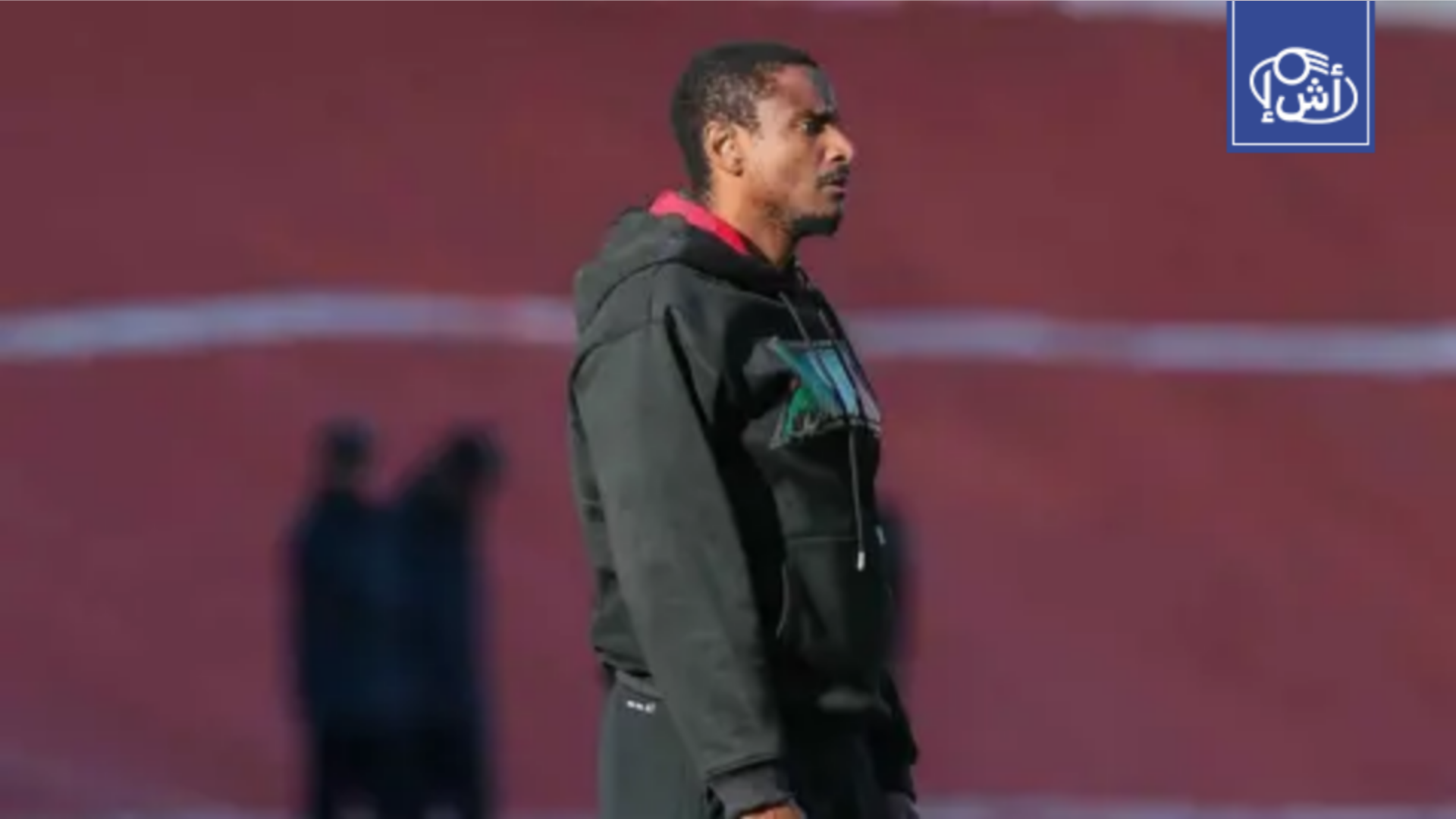 رولاني موكوينا يفاجئ مولودية الجزائر بالرحيل رغم صدارة الدوري