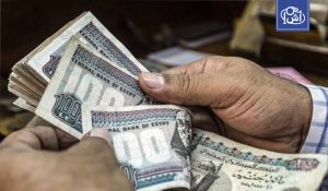 “الإثنين الأسود”.. الجنيه المصري ينهار 9% في 9 أيام ويسجل 52 جنيهاً للدولار لأول مرة في التاريخ