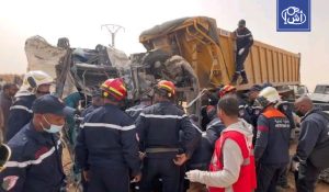 الجزائر.. حادث مرور مأساوي يسفر عن 5 قتلى و 10 جرحى