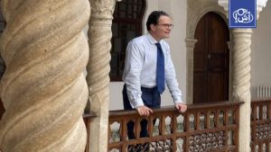 فرنسا تدرس إعادة سفيرها ستيفان روماتي إلى الجزائر قريباً