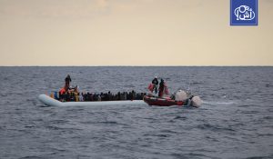 إنقاذ 10 مهاجرين قبالة تونس بعد بقائهم 5 أيام على منصة نفطية