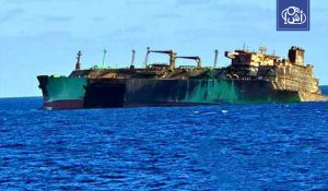 ناقلة روسية تخرج عن السيطرة في المتوسط