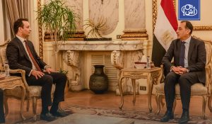 بلقاسم حفتر يبحث مع رئيس وزراء مصر توسيع التعاون في إعادة إعمار ليبيا