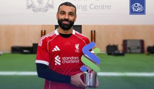 النجم المصري محمد صلاح يحصد جائزته الأخيرة مع ليفربول