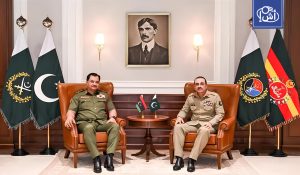 صدام حفتر يلتقي قائد الجيش الباكستاني إسلام أباد