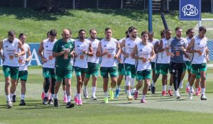 الجزائر ترفع نسق التحضيرات قبل مواجهة الأردن في كأس العالم