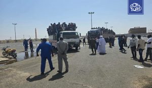 ترحيل آلاف المعدنين وإجراءات أمنية مشددة جنوب مصر (فيديو)