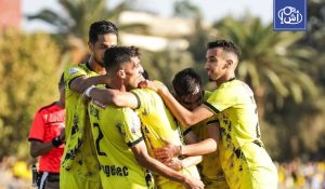المغرب الفاسي يستعيد لقب الدوري بعد انتظار 41 عام