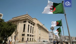 الجزائر تتجه لانتخاب رئيس جديد للبرلمان وسط مشاورات مكثفة