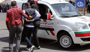 الجزائر توقف 23 شخصاً بينهم 18 مغربياً بتهمة تنظيم الهجرة غير الشرعية