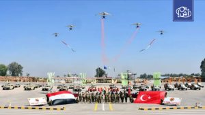 وزير الدفاع المصري يزور تركيا في أول زيارة رسمية منذ 2013