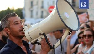 توقيف ناشط تونسي بعد رفع شعارات ضد السلطات