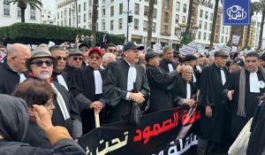 محامو المغرب يمددون التوقف عن العمل احتجاجا على قانون المهنة رغم دخوله حيز التنفيذ