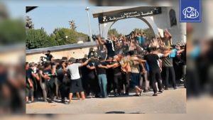ليبيون يطالبون بإخراج المقاتلين الأجانب بعد احتجاجات في العاصمة