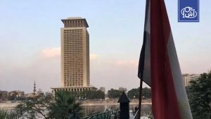 مصر تشدد على استئناف الحوار بين واشنطن وطهران وضمان الملاحة