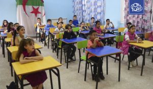 الجزائر تلزم المدارس الخاصة بالمناهج الوطنية والتدريس بالعربية